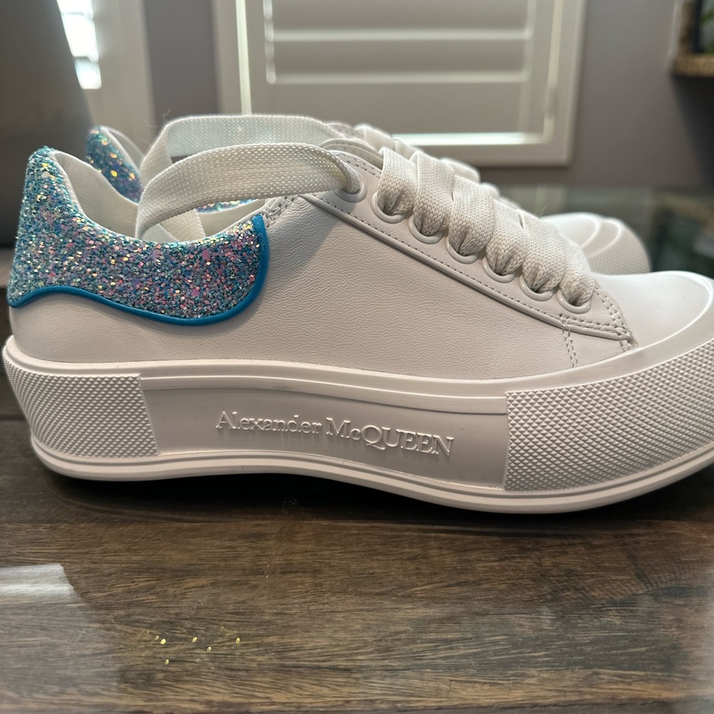 Alexander McQueen sneaker with blue crystals